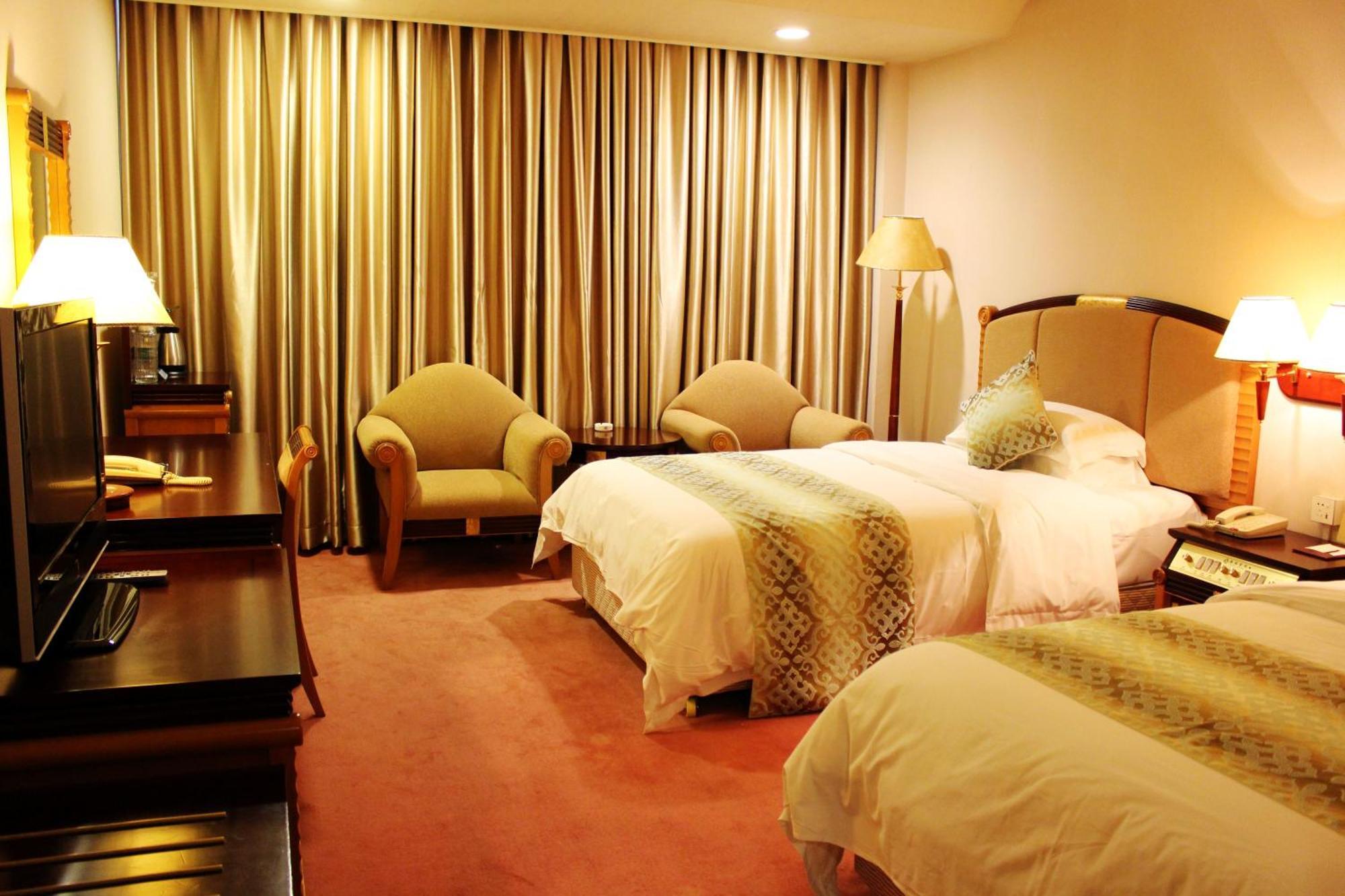 Panyu Hotel Guangzhou Exterior photo